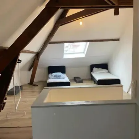 House With 3 Bedrooms In Mons, 120 M², Garden * Μον