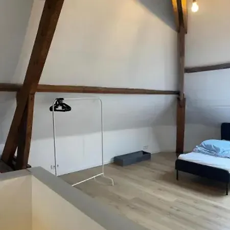 House With 3 Bedrooms In Mons, 120 M², Garden Μον
