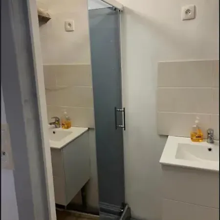 House With 3 Bedrooms In Mons, 120 M², Garden