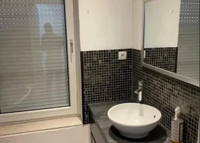 House With 3 Bedrooms In Mons, 120 M², Garden Mons