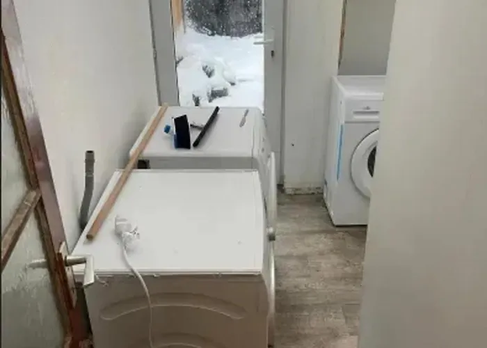 Dom wakacyjny House With 3 Bedrooms In Mons, 120 M², Garden *